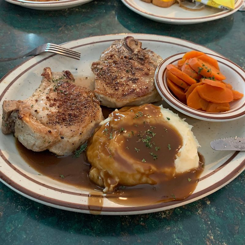 Pork chops and gravy Pork chops and gravy
