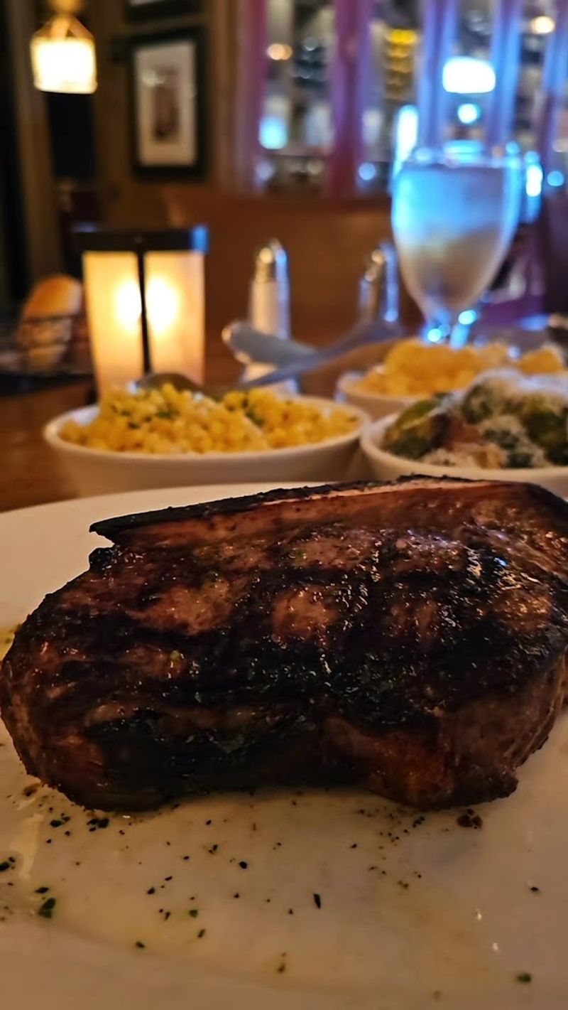Prime Rib That Loyal Fans Swear By Prime Rib That Loyal Fans Swear By