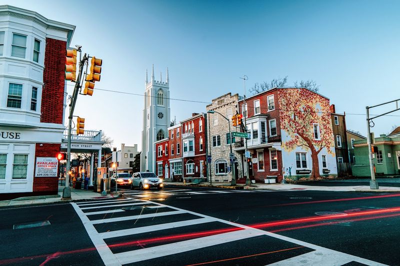 Proximity to Philadelphia Without the Big-City Chaos Proximity to Philadelphia Without the Big-City Chaos