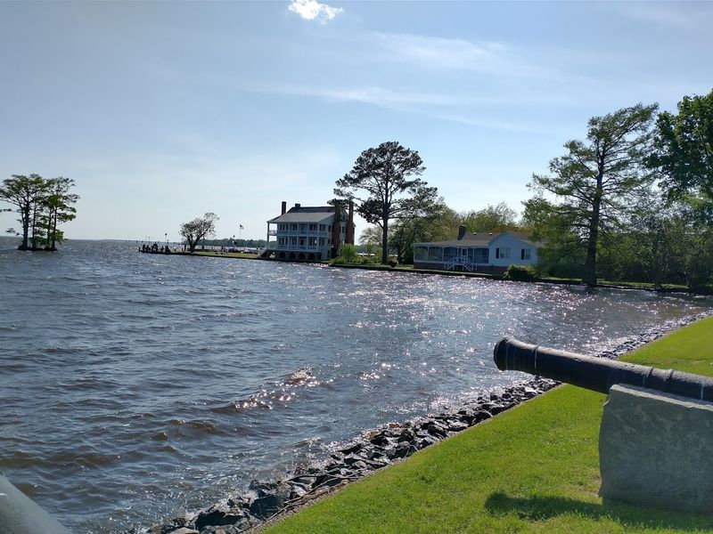 Proximity to the Outer Banks Without the Crowds