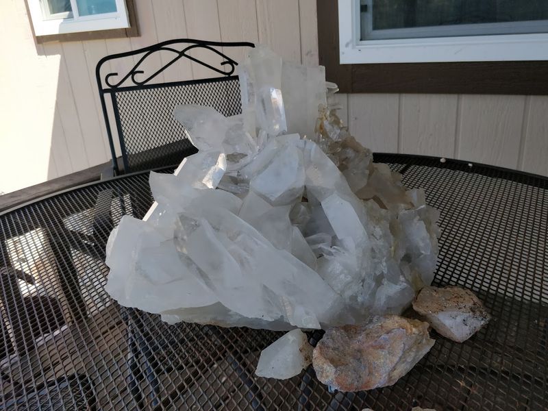 Quartz Crystals Quartz Crystals