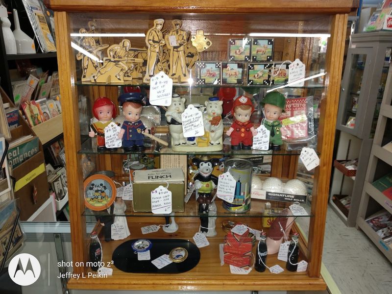 Rare World's Fair Collectibles That Stop You Cold Rare World's Fair Collectibles That Stop You Cold