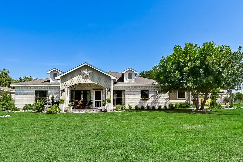 Real Estate Investment Opportunities Worth Exploring Real Estate Investment Opportunities Worth Exploring