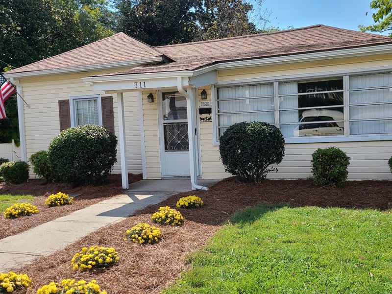 Rent That Actually Makes Sense on a Fixed Income