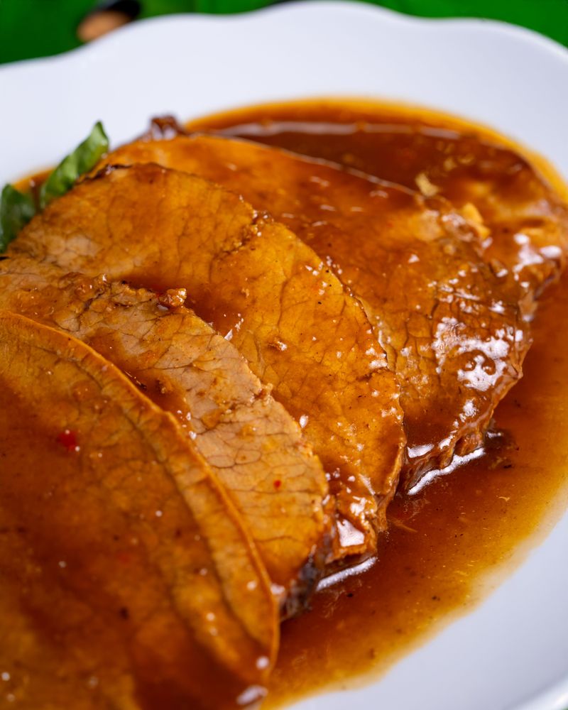 Roast beef with gravy Roast beef with gravy