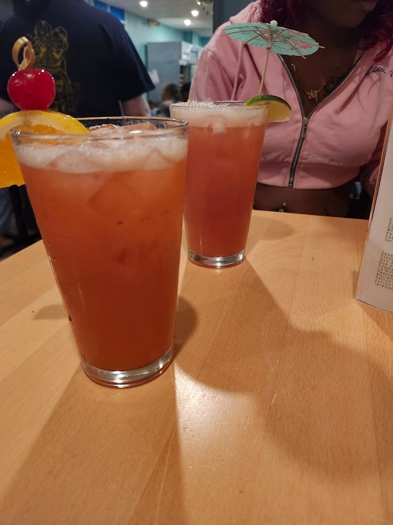 Rum Punch That Ties the Whole Meal Together