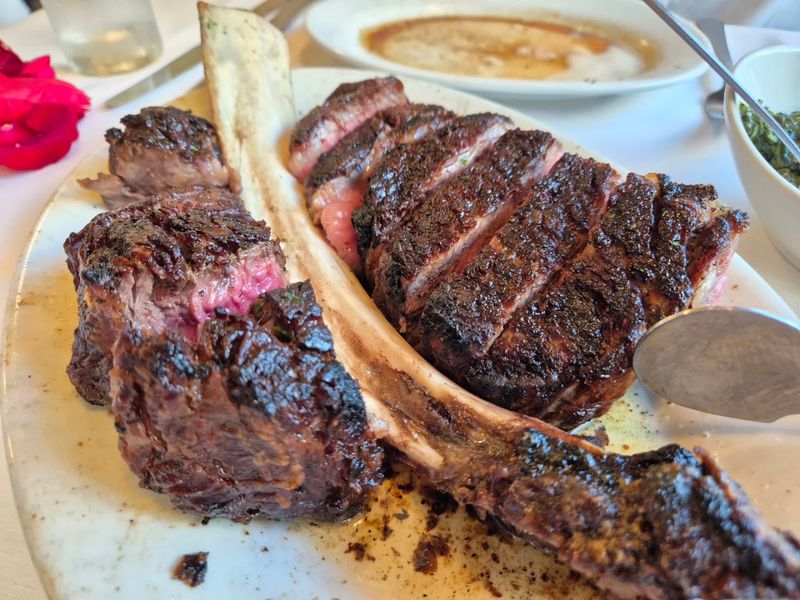 Ruth's Chris Steak House - Waikiki, Hawaii Ruth's Chris Steak House - Waikiki, Hawaii