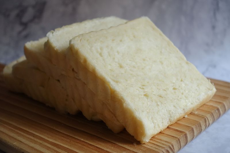 Sandwich bread