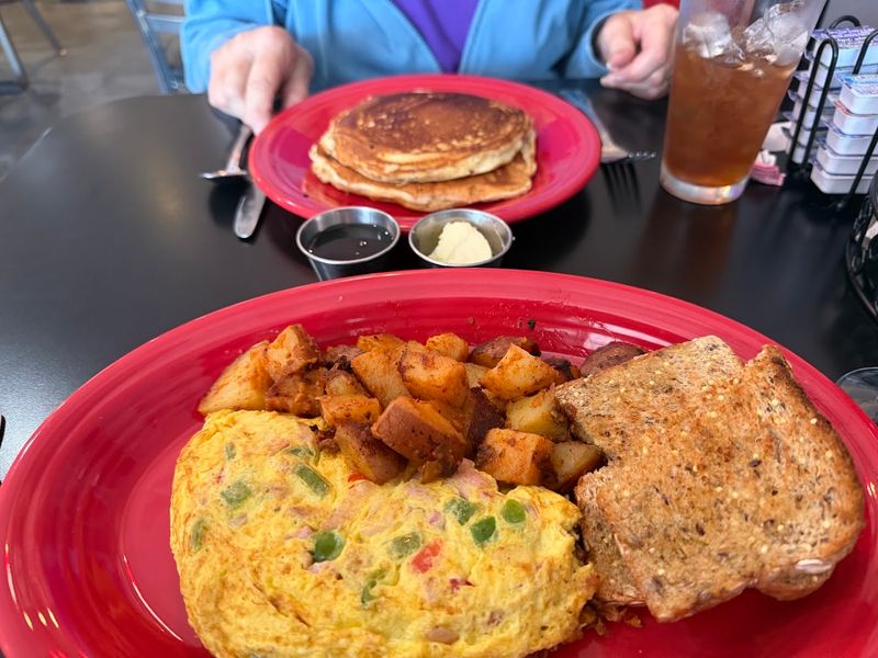 Scratch-Made Breakfast Plates That Redefine the Morning Meal Scratch-Made Breakfast Plates That Redefine the Morning Meal