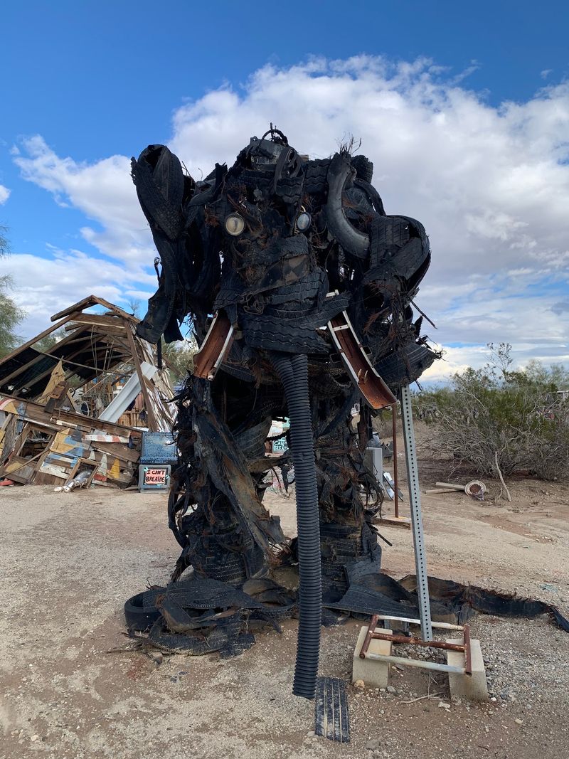 Sculptures Built Entirely From Recycled Junk Sculptures Built Entirely From Recycled Junk