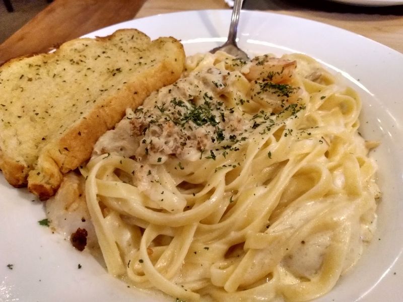 Seafood Carbonara: A Dish Guests Cannot Stop Talking About