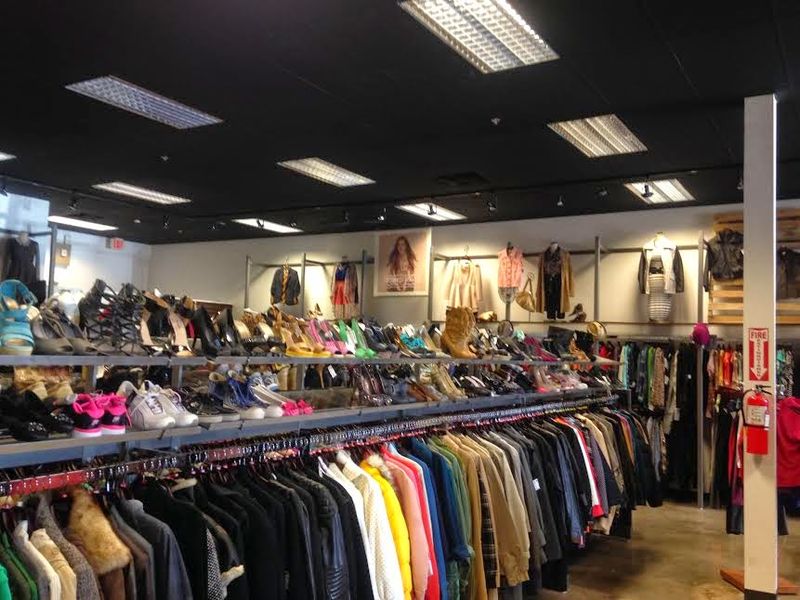 Selling Your Clothes Has Never Been This Easy