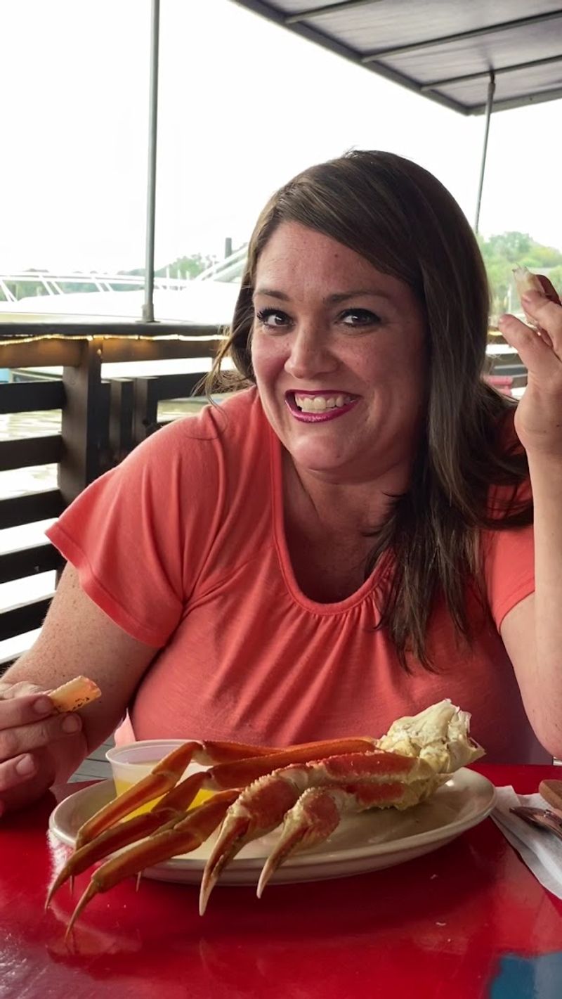 Servers Who Turn a Meal Into a Memory