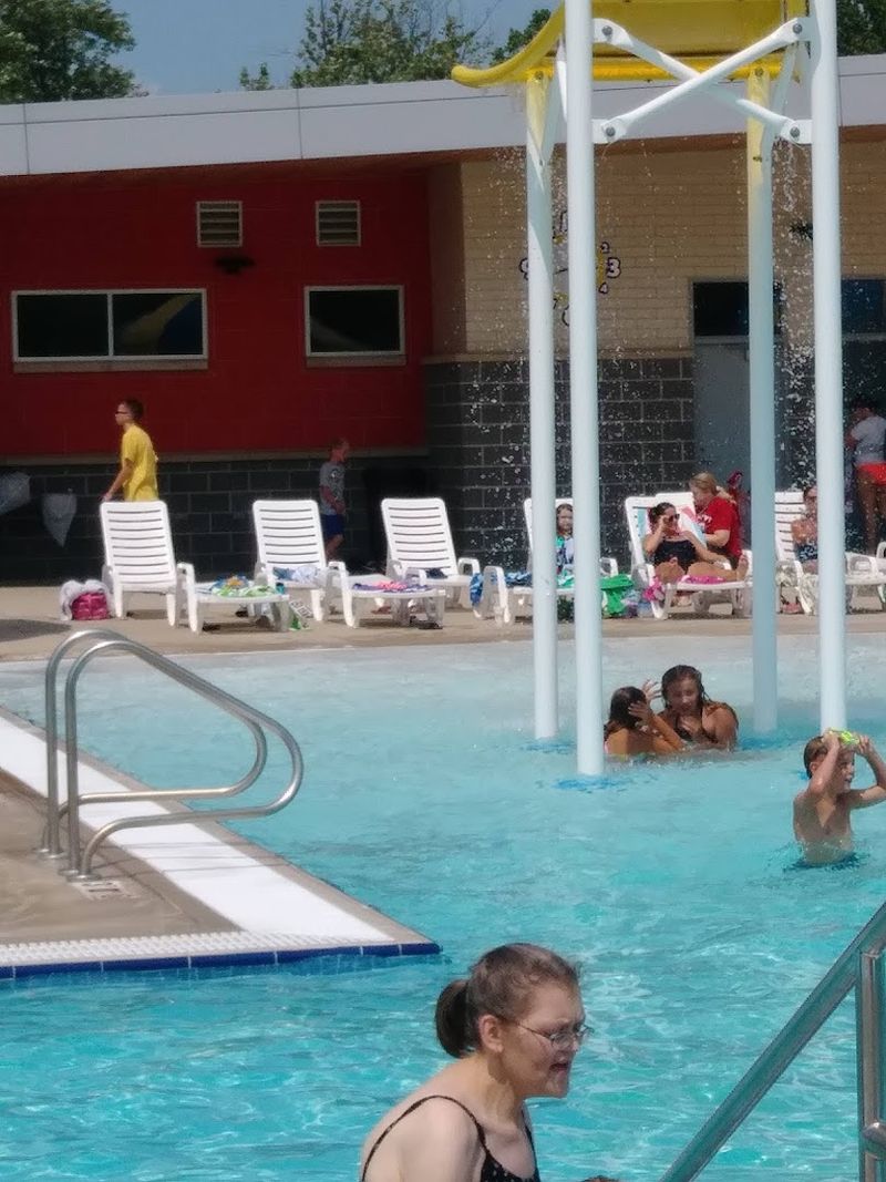 Shaded Seating Areas for Parents and Grandparents