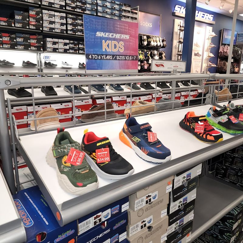 Shoe Shopping at Its Absolute Best Shoe Shopping at Its Absolute Best