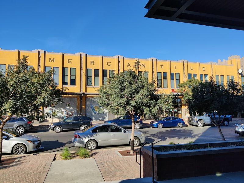 Shopping in Gilbert: Boutiques and Markets Worth Browsing