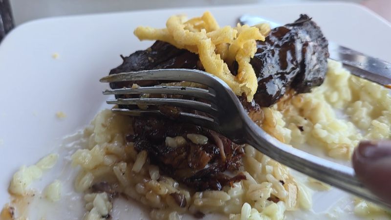 Short Ribs on Risotto That Fans Cannot Stop Talking About Short Ribs on Risotto That Fans Cannot Stop Talking About