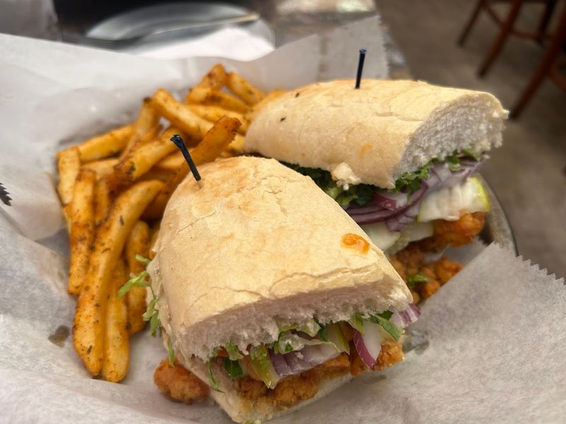 Shrimp Po' Boys Done the Right Way