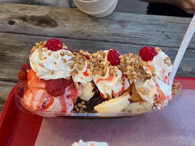 Signature Sundaes and Banana Splits Worth Every Penny
