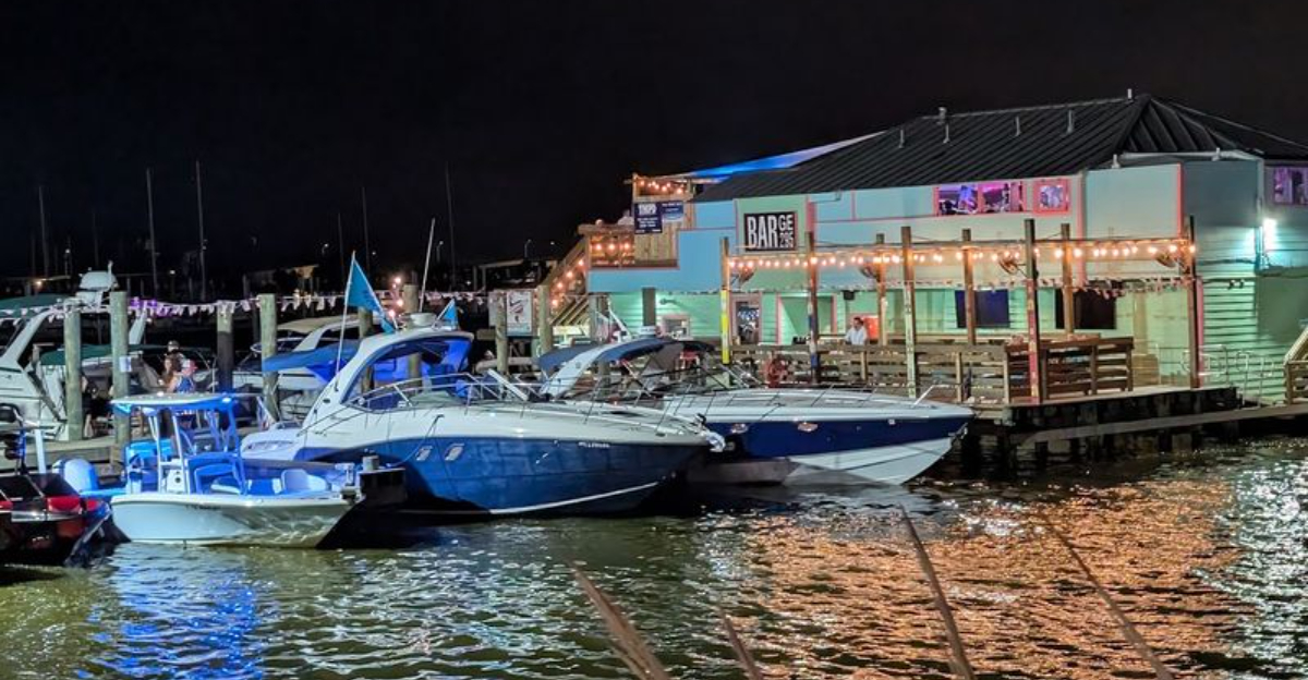 Sip A Drink At This Floating Texas Bar For A One Of A Kind