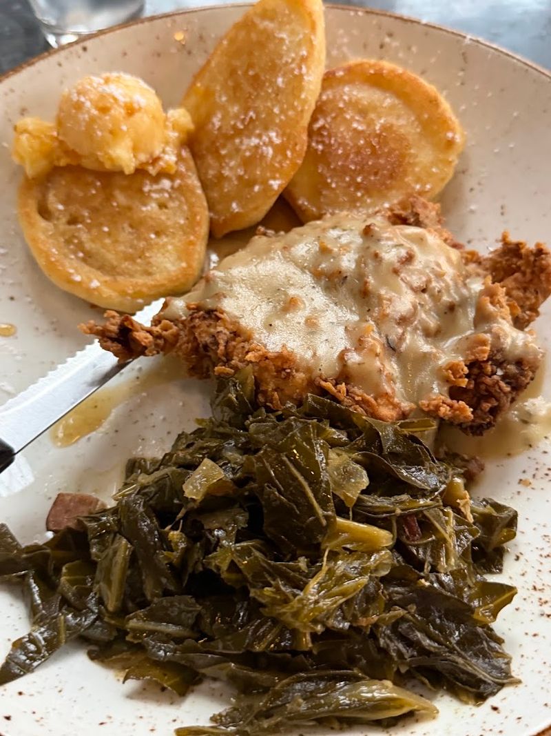 Skillet Fried Chicken and Hoecakes: Southern Comfort Done Right Skillet Fried Chicken and Hoecakes: Southern Comfort Done Right