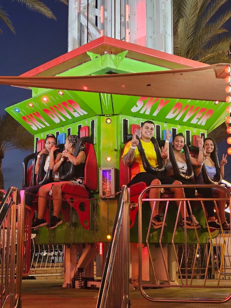 Skydiver Drop Ride