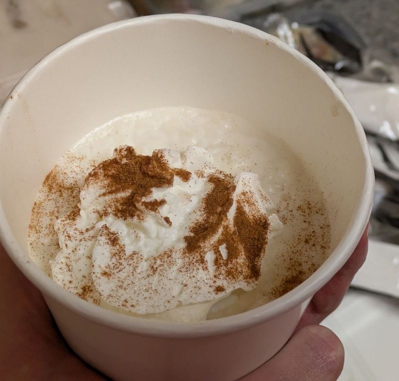 Skyr Yogurt with Cinnamon