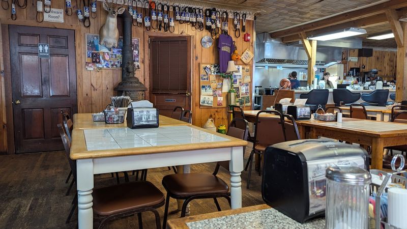 Small-Town Community Feeling You Cannot Manufacture