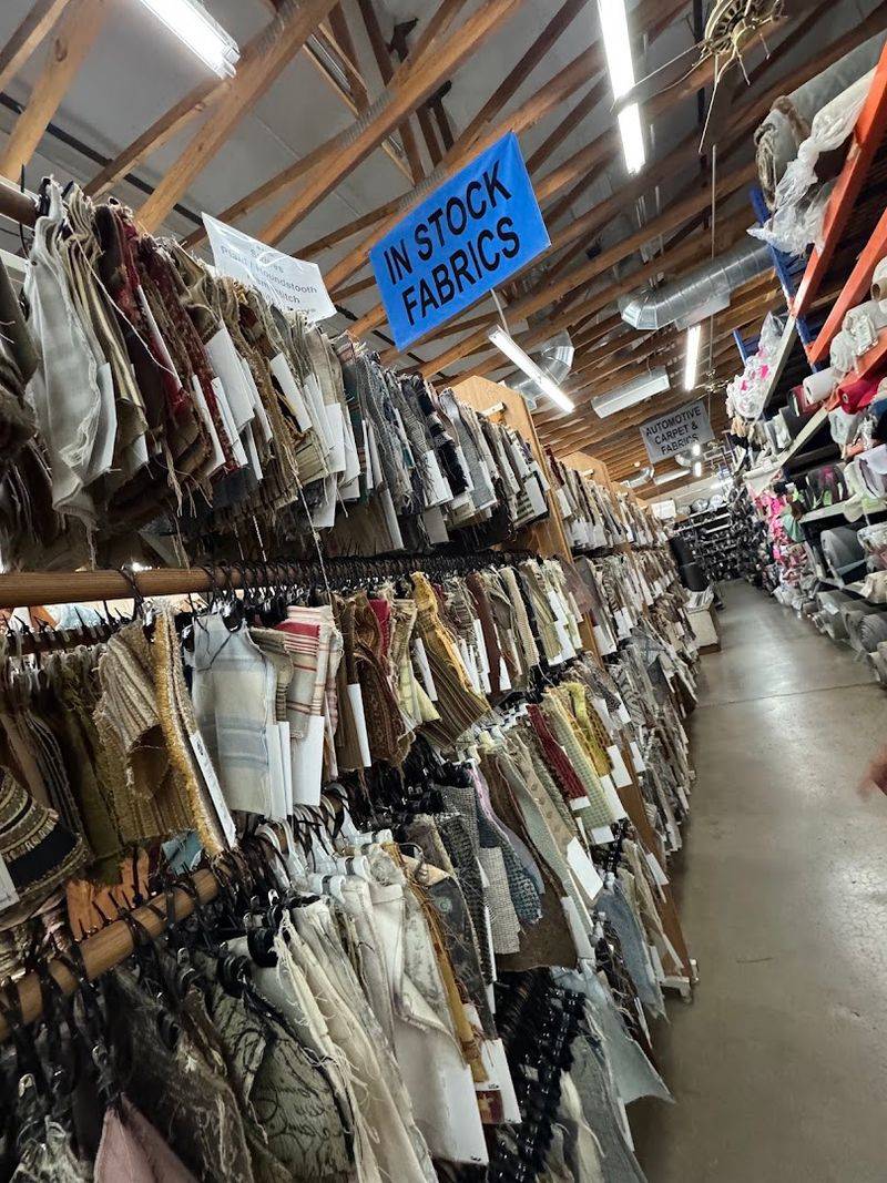 Smart Shopping Hours to Plan Your Visit Around Smart Shopping Hours to Plan Your Visit Around
