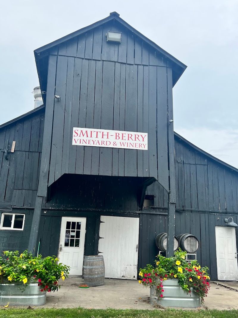 Smith-Berry Vineyard & Winery – New Castle, Kentucky Smith-Berry Vineyard & Winery – New Castle, Kentucky