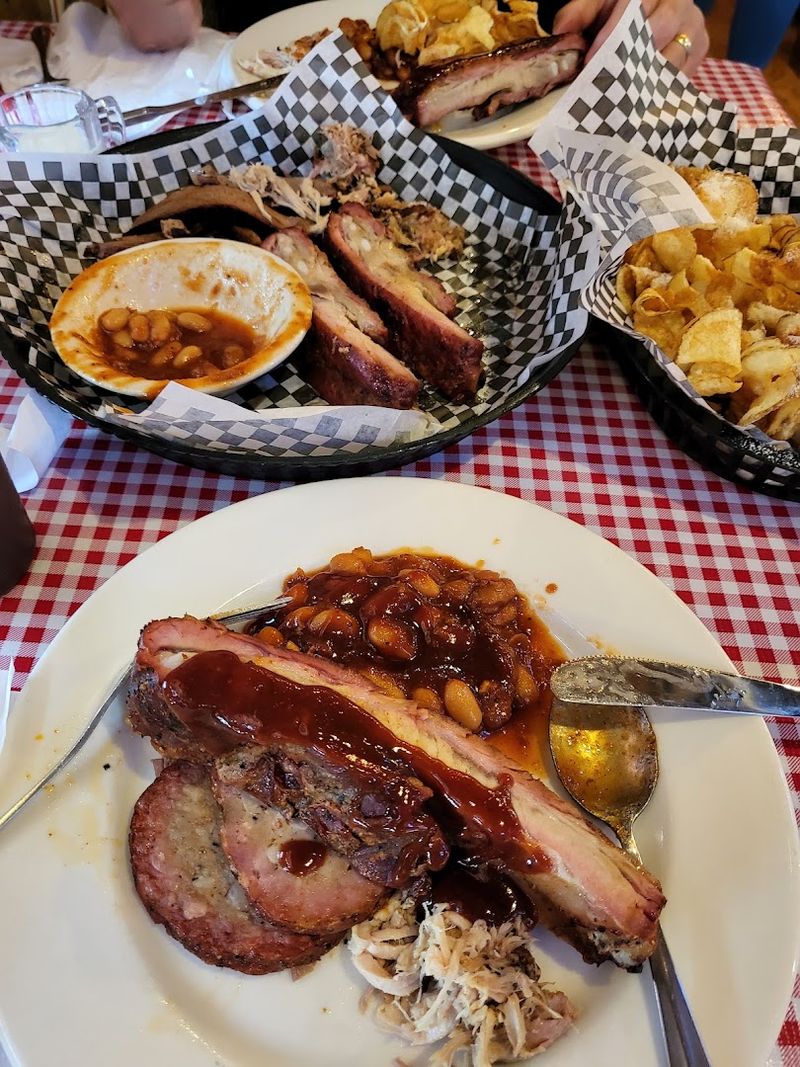 Smoked Burgers With Pulled Pork on Top Smoked Burgers With Pulled Pork on Top