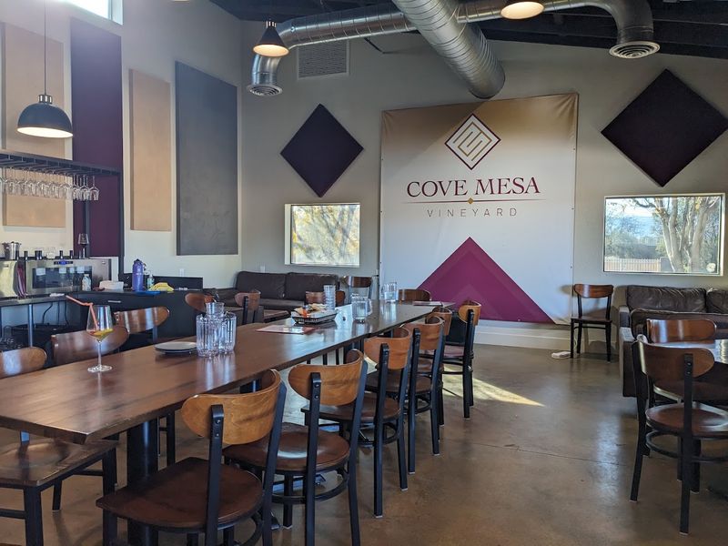 Spacious Indoor Tasting Room With Stylish Decor