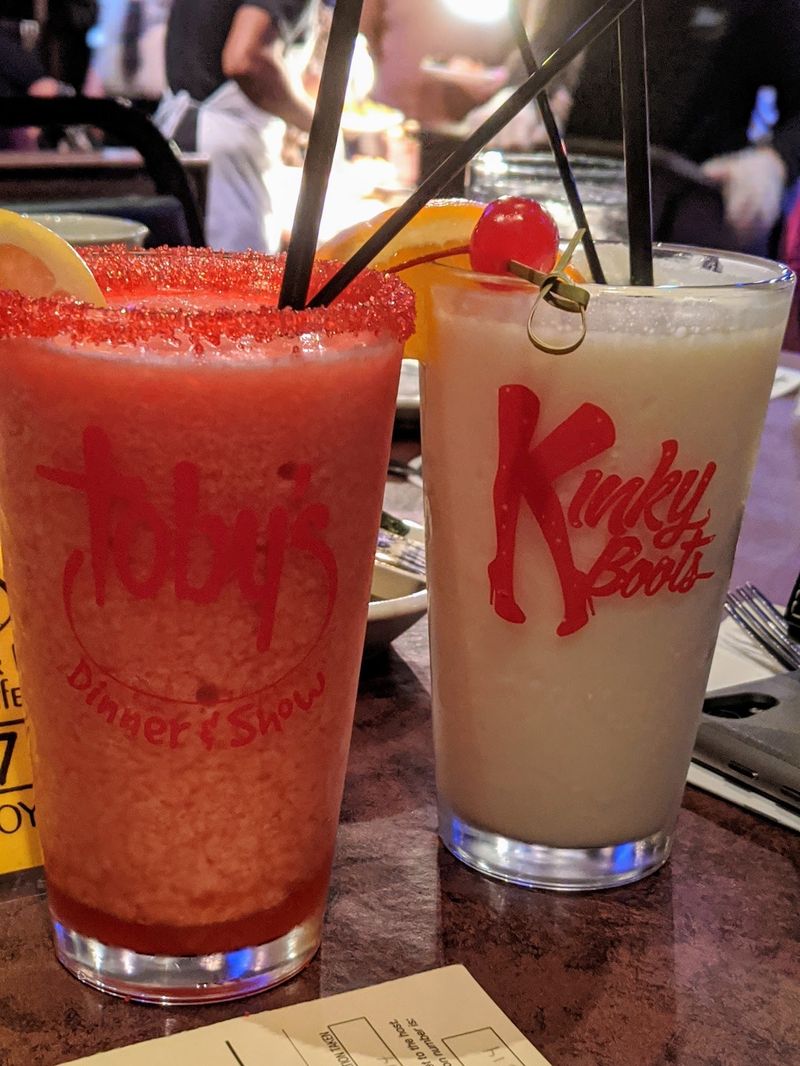 Special Drinks and Souvenir Glasses Worth Keeping