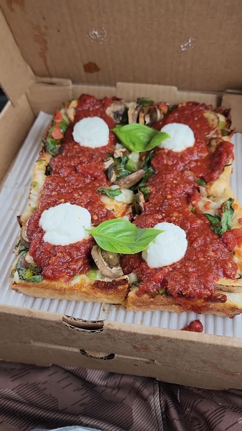 Specialty Pizzas That Push the Boundaries