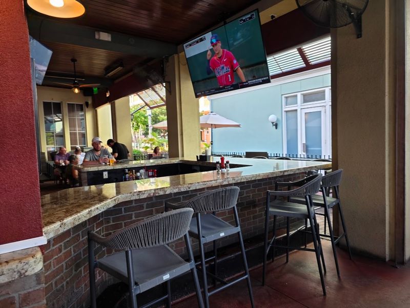 Sports Viewing on a Giant Screen Sports Viewing on a Giant Screen
