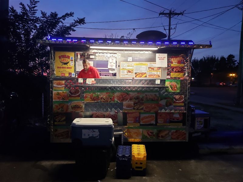 Star Grill Food Truck - Wilmington, Delaware Star Grill Food Truck - Wilmington, Delaware