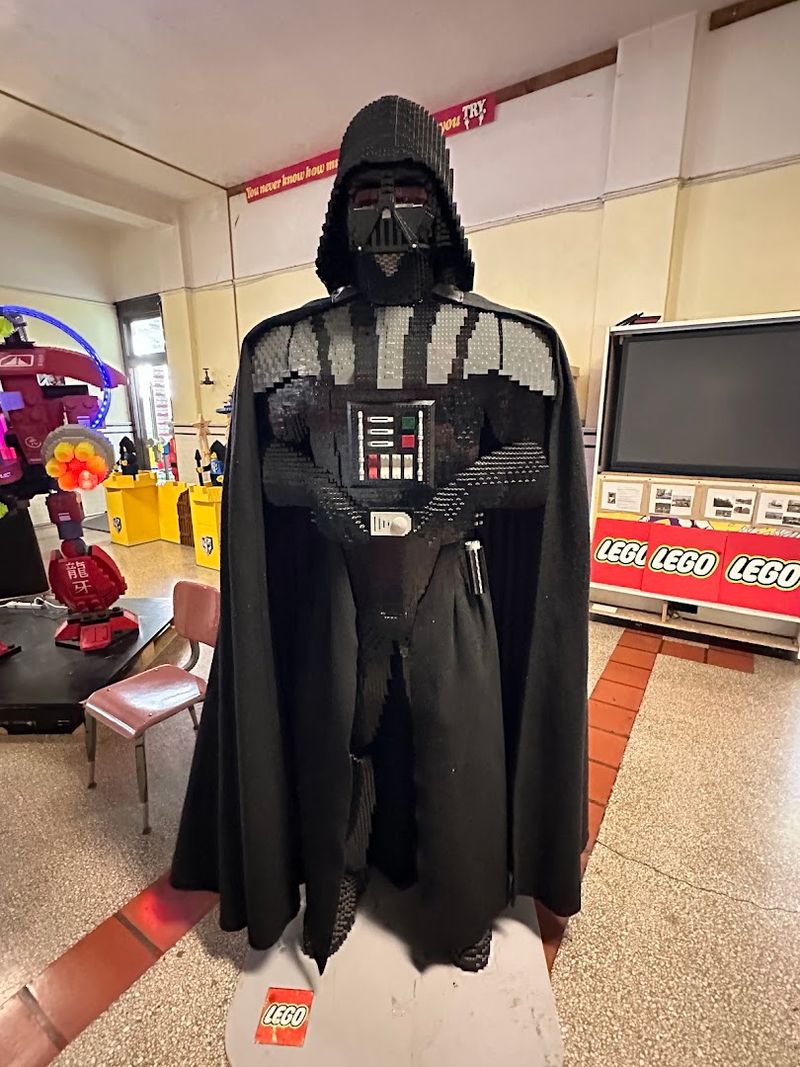 Star Wars Sculptures That Blow Your Mind Star Wars Sculptures That Blow Your Mind