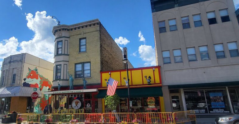 Step Back Into The 1950s At This Nostalgic Wisconsin Diner