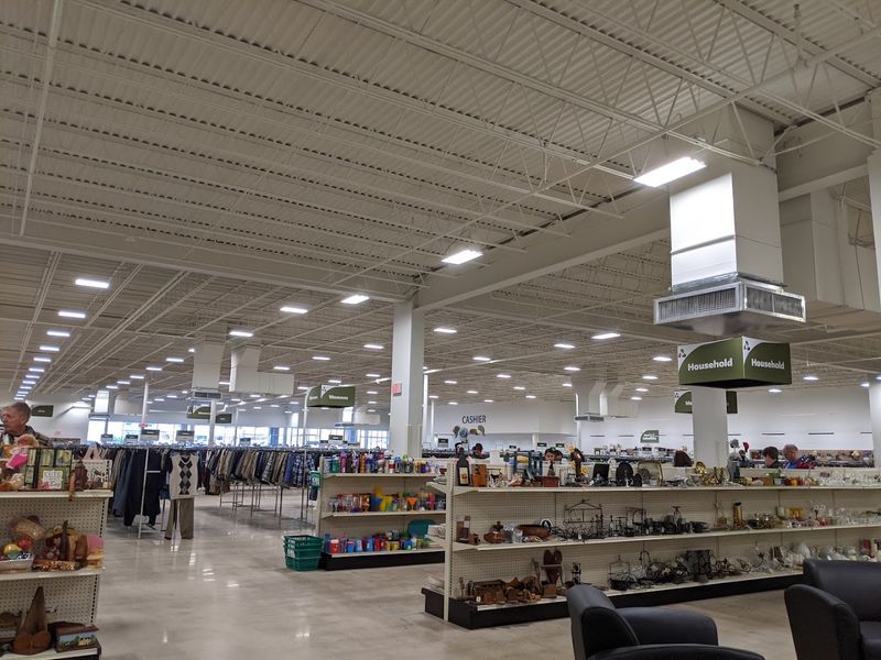 Store Hours That Work for Busy Schedules