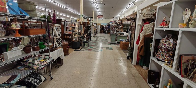 Store Hours and Planning Your Visit Like a Pro Store Hours and Planning Your Visit Like a Pro