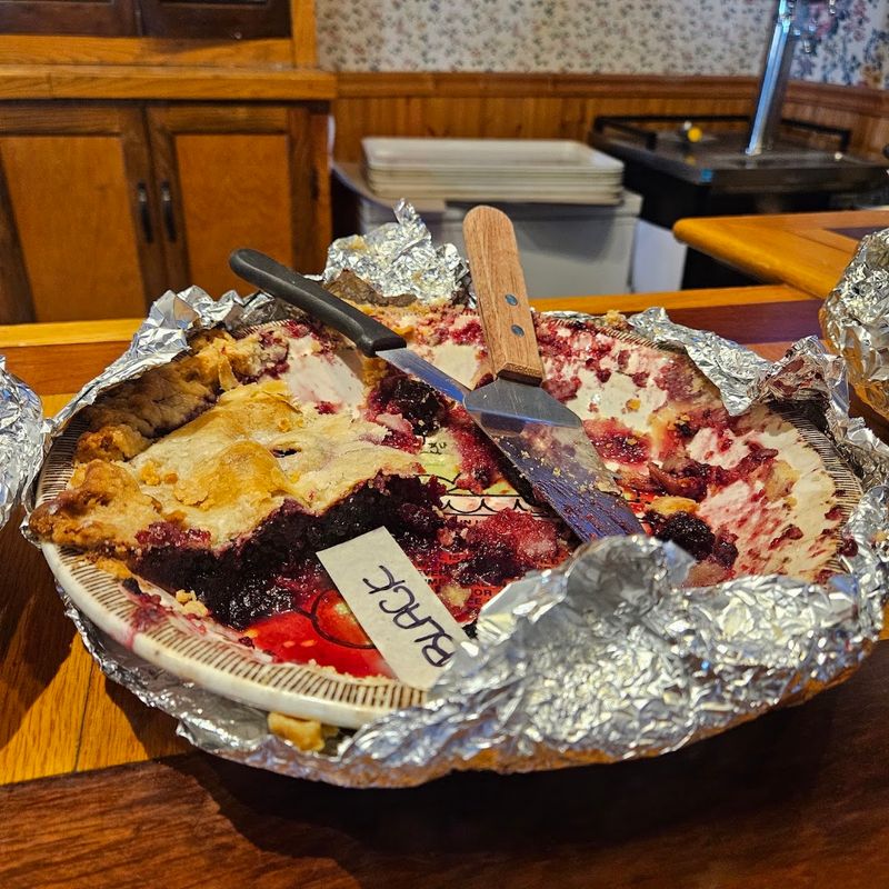 Strawberry Rhubarb Pie: A Sweet-Tart Classic Done Right