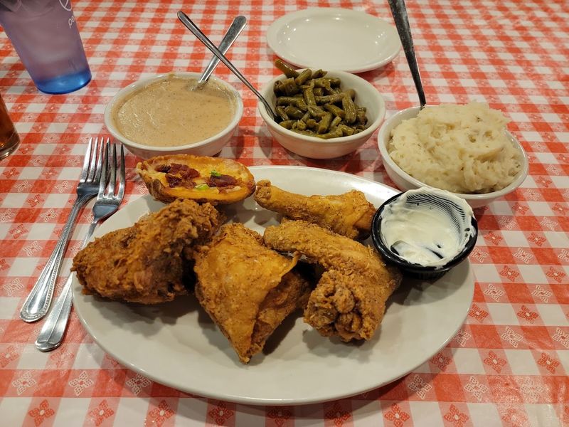 Stroud's - Overland Park, Kansas