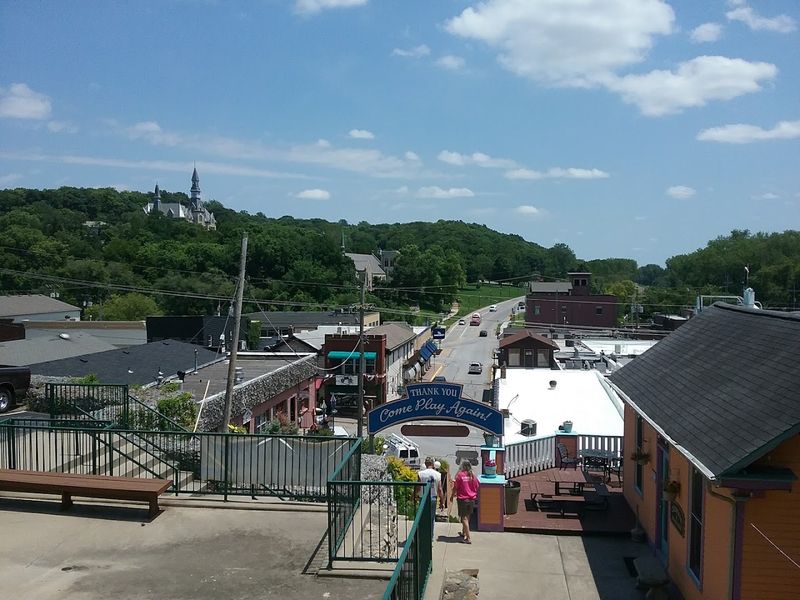 Stunning Views of Downtown Parkville Stunning Views of Downtown Parkville