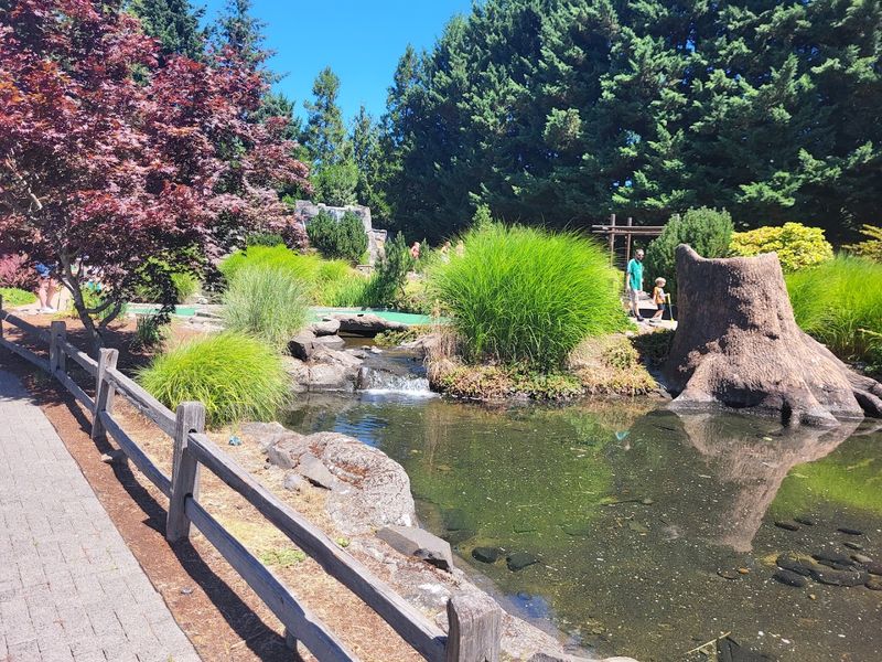 Stunning Water Features Throughout the Courses