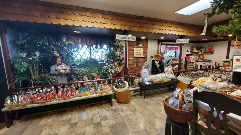Sugar-Free Candy Selection That Welcomes Everyone Sugar-Free Candy Selection That Welcomes Everyone