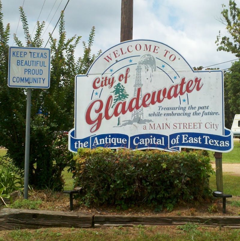 The Antique Capital of East Texas Title