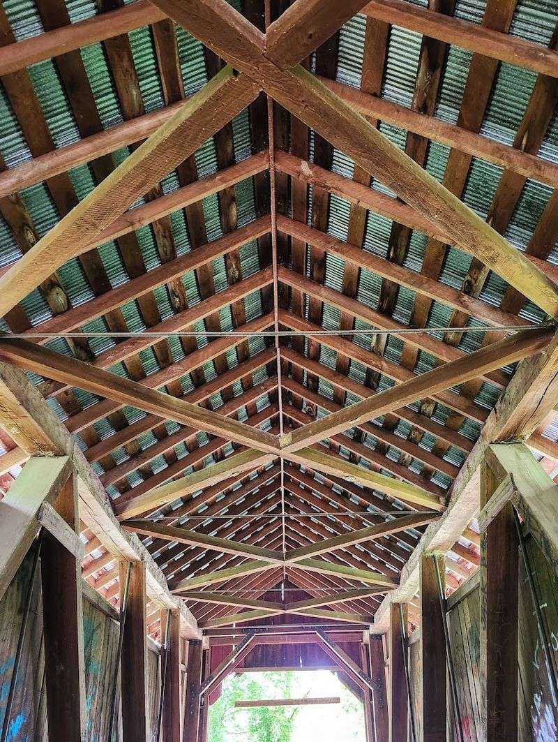 The Architecture: What Makes This Bridge So Special