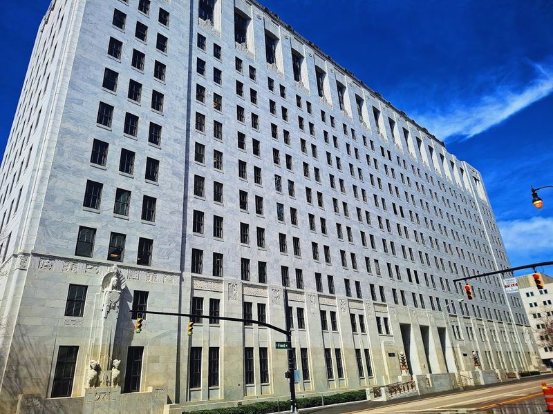 The Art Deco Architecture That Will Stop You in Your Tracks