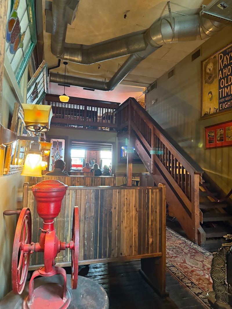 The Atmospheric Vintage Interior
