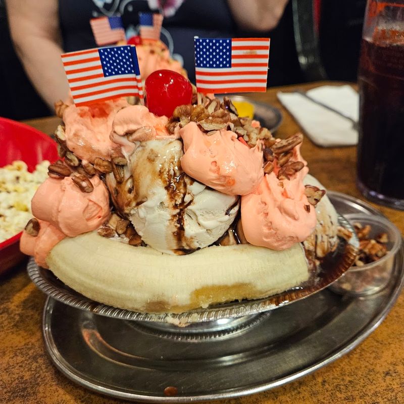The Banana Split and Sundae Bar Are Next-Level Treats The Banana Split and Sundae Bar Are Next-Level Treats